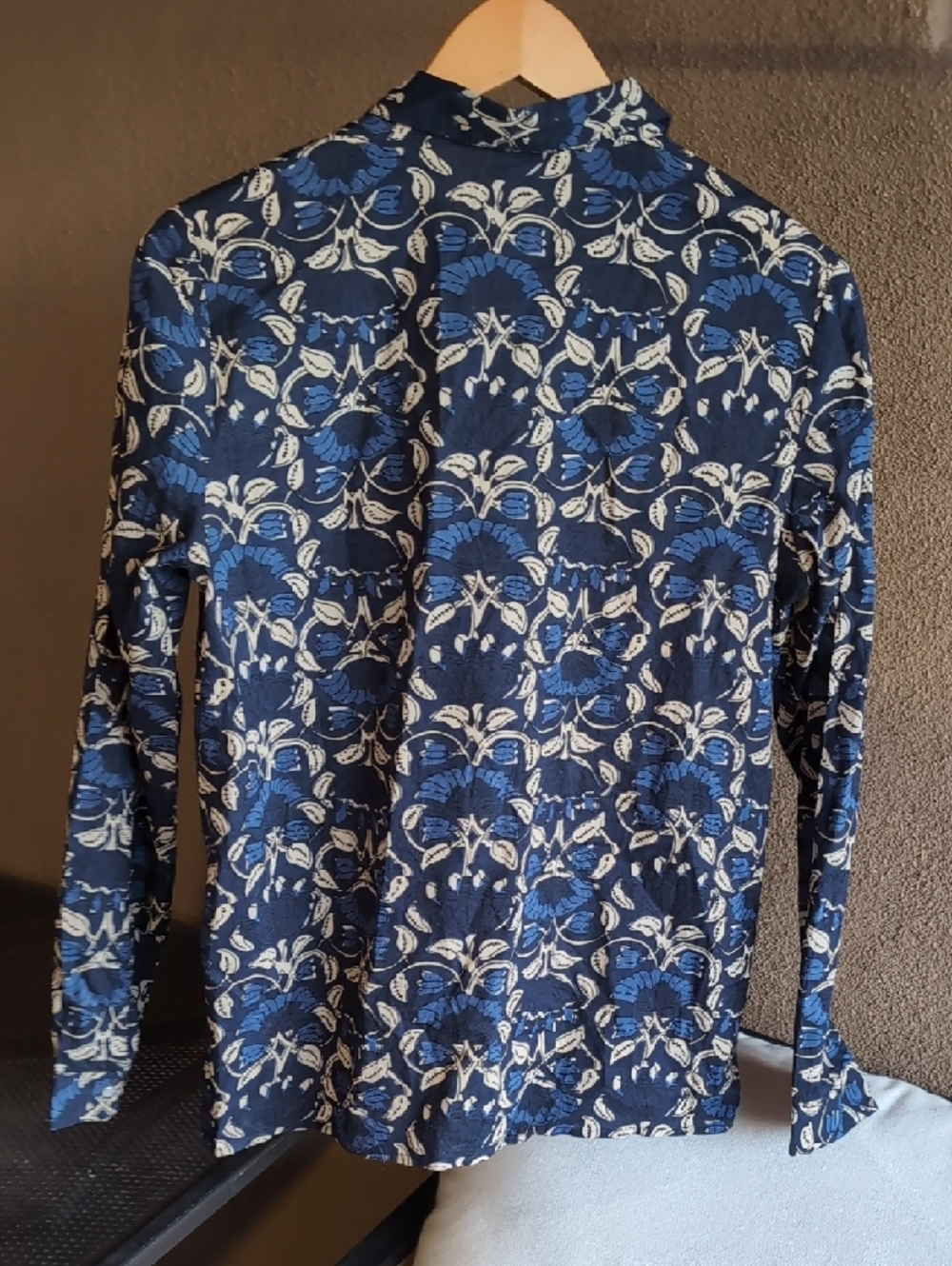 Sézane Navy & Cream Floral Pierro Shirt Santorini Print 100% Cotton - Picture 6 of 7